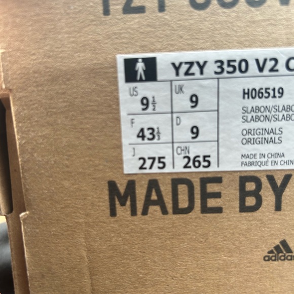 YEEZY 350 V2 CMPCT SLATE BONE - Picture 4 of 5